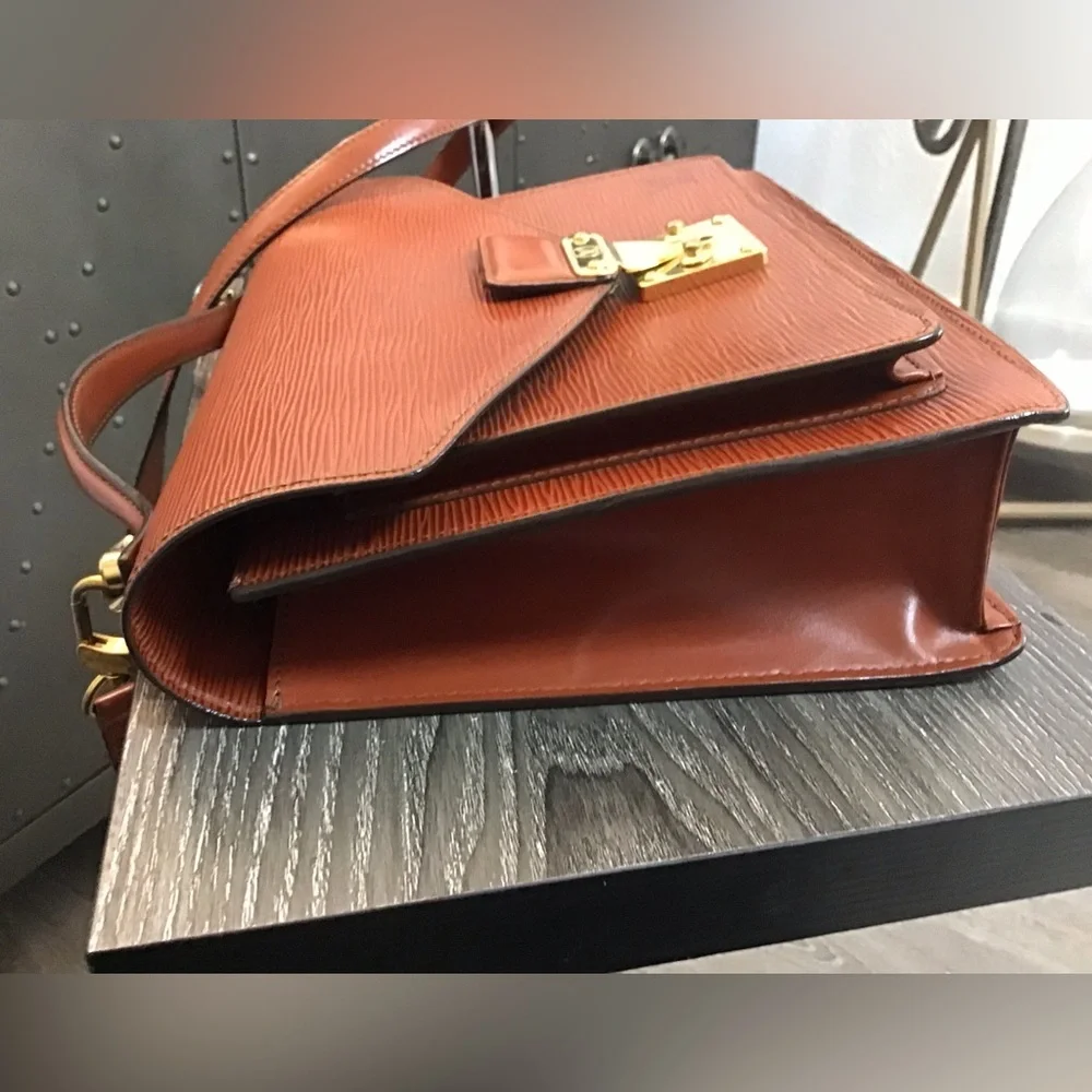 Louis Vuitton Monceau Epi 2 way bag